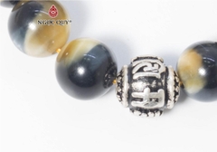Vòng tay đá Thạch anh mắt hổ tự nhiên phối charm - Mẫu VC0828 - Ngọc Quý