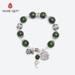 Vòng tay đá Diopside tự nhiên phối charm - Mẫu VC0904 - Ngọc Quý