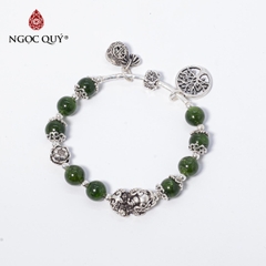 Vòng tay đá Diopside tự nhiên phối charm - Mẫu VC0914 - Ngọc Quý
