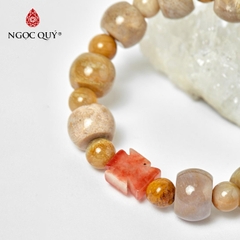 Vòng tay đá San hô hóa thạch tự nhiên phối charm - Mẫu VC0924 - Ngọc Quý