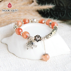 Vòng tay đá Sunstone tự nhiên phối charm - Mẫu VC0955 - Ngọc Quý