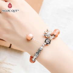 Vòng tay đá Sunstone tự nhiên phối charm - Mẫu VC0955 - Ngọc Quý