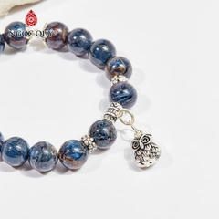 Vòng tay đá Giông bão tự nhiên phối charm - Mẫu VC1001 - Ngọc Quý