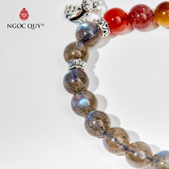Vòng tay đá Xà cừ tự nhiên phối charm - Mẫu VC1003 - Ngọc Quý