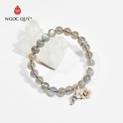 Vòng tay đá Xà cừ tự nhiên phối charm - Mẫu VC1049 - Ngọc Quý