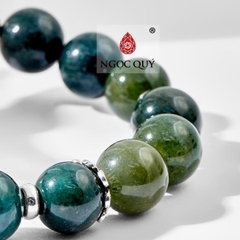 Vòng tay đá Chalcedony tự nhiên phối charm - Mẫu VC1062 - Ngọc Quý