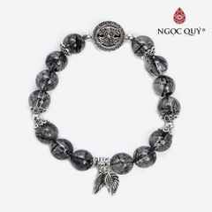 Vòng tay đá Thạch anh tóc tự nhiên phối charm - Mẫu VC1081 - Ngọc Quý