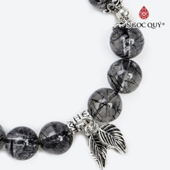 Vòng tay đá Thạch anh tóc tự nhiên phối charm - Mẫu VC1081 - Ngọc Quý