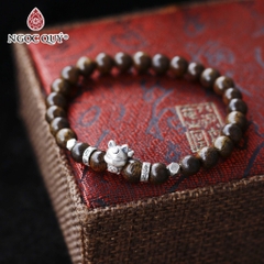 Vòng tay Trầm hương phối charm - Mẫu VC1243 - Ngọc Quý