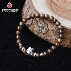 Vòng tay Trầm hương phối charm - Mẫu VC1243 - Ngọc Quý