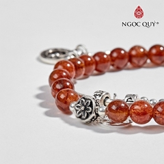 Vòng tay đá Thạch anh dâu tự nhiên phối charm - Mẫu VC1270 - Ngọc Quý