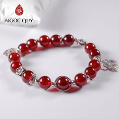 Vòng tay đá Garnet tự nhiên phối charm - Mẫu VC1272 - Ngọc Quý
