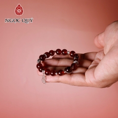 Vòng tay đá Garnet tự nhiên phối charm - Mẫu VC1272 - Ngọc Quý