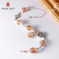 Vòng tay đá Thạch anh tóc tự nhiên phối charm - Mẫu VC1275 - Ngọc Quý