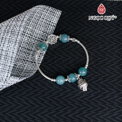 Vòng bạc phối lam ngọc charm mèo thần tài