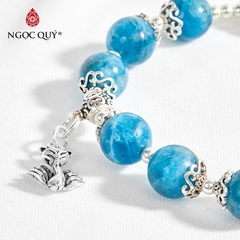 Vòng tay phong thủy đá Kyanite phối hồ ly treo hạt 10mm