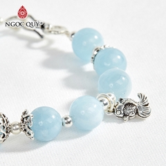 Vòng tay phong thủy đá aquamarine charm cua biển hạt 8mm mệnh thủy, mộc