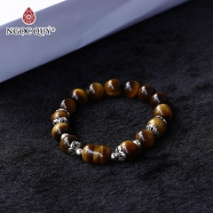 Vòng tay thạch anh mắt hổ vàng nâu lu thống phối charm bạc hạt 10mm