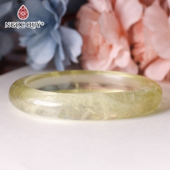 Vòng nguyên khối đá thạch anh vàng hình oval (hình quả trứng)