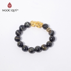 Vòng tay phong thủy đá mắt hổ xanh đen phối tỳ hưu bạc mạ vàng hạt 12mm