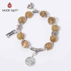 Vòng tay phong thủy đá thạch anh tóc vàng AAA phối charm bạc hạt 10mm
