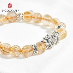 Vòng tay phong thủy đá thạch anh tóc vàng phối tỳ hưu bạc hạt 8mm