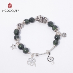 Vòng tay phong thủy đá thạch anh tóc xanh phối charm tỳ hưu bạc hạt 8mm