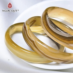 Vòng mã não bản hẹ màu vàng ánh nâu