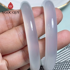 Vòng mã não trắng chalcedony bạc nguyệt quang bản hẹ 7-9mm chất AAA - Ngọc Quý