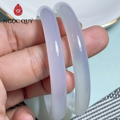 Vòng mã não trắng chalcedony bạc nguyệt quang bản hẹ 7-9mm chất AAA - Ngọc Quý