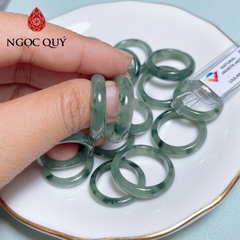 Nhẫn cẩm thạch A Myanmar - Nhẫn ngọc phỉ thúy type A chất nếp băng xanh hoa bay