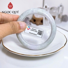 Vòng cẩm thạch A - Phỉ thúy type A bản hẹ xanh nhạt phớt tím tử lan ni 50 - 56 mm (kèm kđ Liulab) - Ngọc Quý