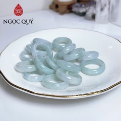 Nhẫn cẩm thạch A - Nhẫn phỉ thúy bạch ngọc phớt xanh - Ngọc Quý