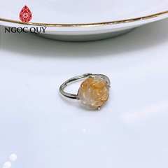 Nhẫn thạch anh tóc vàng - Nhẫn hoa mẫu đơn thạch anh tóc vàng - Ngọc Quý