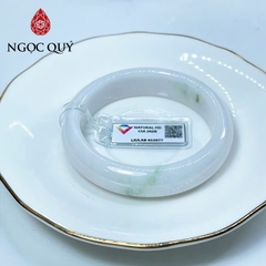 Vòng cẩm thạch A - Vòng phỉ thúy type A bản bản hẹ bạch ngọc điểm bông xanh ni 56-59 mm ( Kèm kđ type A) - Ngọc Quý