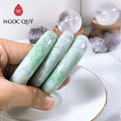 Vòng cẩm thạch A Myanmar - Ngọc phỉ thúy type A bản hẹ xanh táo táo điểm lý ni 58 mm - Ngoc Quý