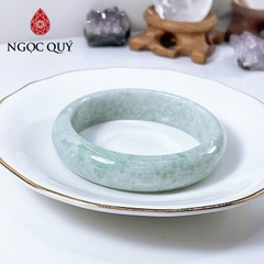 Vòng cẩm thạch A Myanmar - Ngọc phỉ thúy type A bản hẹ xanh táo táo điểm lý ni 58 mm - Ngoc Quý