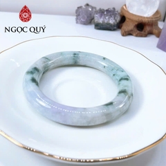 Vòng tay nguyên khối bản tròn đá cẩm thạch xanh táo bạn hẹ ni 58mm - Ngọc Quý