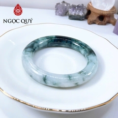 Vòng tay nguyên khối bản tròn đá cẩm thạch xanh táo bạn hẹ ni 58mm - Ngọc Quý