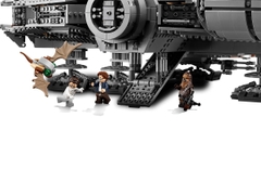 Bộ Mô Hình LEGO Star Wars Millennium Falcon Ultimate Collector Series #75192
