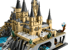 Bộ Mô Hình Lâu Đài Hogwarts Và Khuôn Viên LEGO Harry Potter #76419