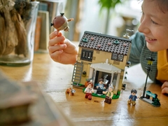 Bộ Mô Hình Lắp Ráp LEGO Harry Potter Chuyến Thăm Của Dì Marge #76451