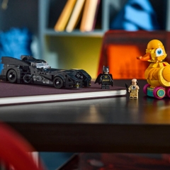 Bộ Mô Hình Lắp Ráp LEGO Batman Returns Batmobile & Duck #67008