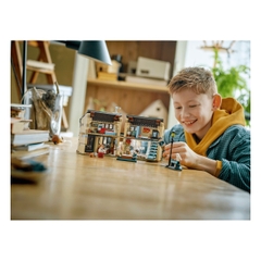 Bộ Mô Hình Lắp Ráp LEGO Harry Potter Chuyến Thăm Của Dì Marge #76451