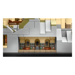 Bộ Mô Hình Lâu Đài Hogwarts Và Khuôn Viên LEGO Harry Potter #76419