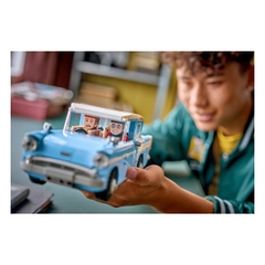 Bộ Mô Hình LEGO HARRY POTTER Bay Phép Thuật Ford Anglia™ #76470