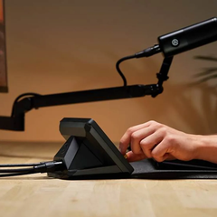 Thiết bị Stream Elgato XLR Dock MK.2 cho Stream Deck + 10GBQ9901