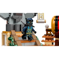 Bộ Mô Hình Đấu Trường Ninjago #71818
