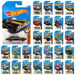 2 xe Hot Wheels ngẫu nhiên + gói quà