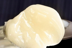 MẬT ONG TUYẾT - MẬT CỦA ONG ĐEN CÂY BỒ ĐỀ NÚI TRƯỜNG BẠCH ( hũ 1,4kg)